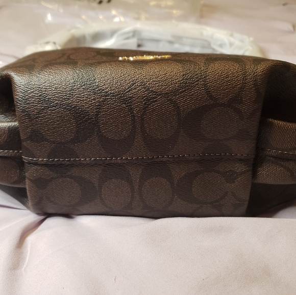 100% Authentic Coach Skylar Hobo Signature Bag - Picture 3 of 13